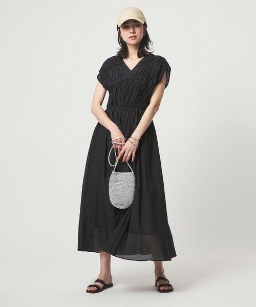 green label relaxing / グリーンレーベル リラクシング ロング・マキシ丈ワンピース | ティアード ギャザー ワンピース（BLACK）
