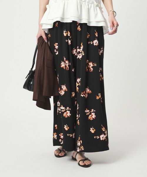 green label relaxing / グリーンレーベル リラクシング その他パンツ | ［size SHORTあり］フラワー フレア ワイドパンツ マシンウォッシャブル・接触冷感 | 詳細3