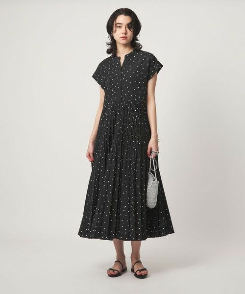green label relaxing / グリーンレーベル リラクシング ロング・マキシ丈ワンピース | 【結論シリーズ】全方位映えプリーツワンピ ドット［size SHORT/TALLあり］ | 詳細10