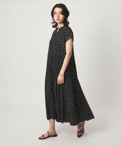 green label relaxing / グリーンレーベル リラクシング ロング・マキシ丈ワンピース | 【結論シリーズ】全方位映えプリーツワンピ ドット［size SHORT/TALLあり］ | 詳細13