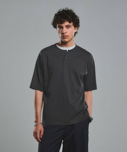 green label relaxing / グリーンレーベル リラクシング Tシャツ | クリア MVS ヘンリーネック 半袖 Tシャツ（DK.GRAY）