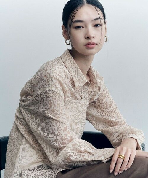 green label relaxing / グリーンレーベル リラクシング シャツ・ブラウス | ＜SEASONAL COLLECTION＞IPEKER オパール スカーフ シャツ（BEIGE）