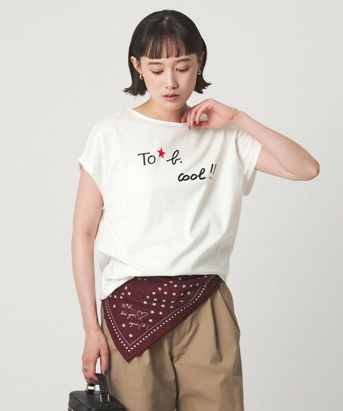 green label relaxing / グリーンレーベル リラクシング Tシャツ | ＜To b. by agnes b.コラボ＞ロゴ フレンチスリーブ Tシャツ（OFF WHITE）