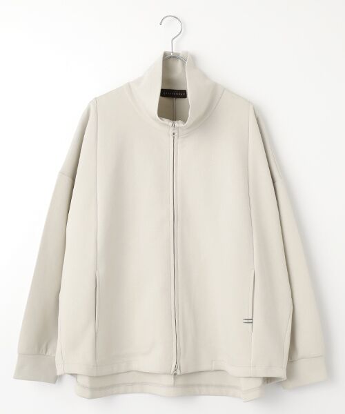 春のアウターにも着まわし可能な『ハニカムダンボールジップカーディガン』