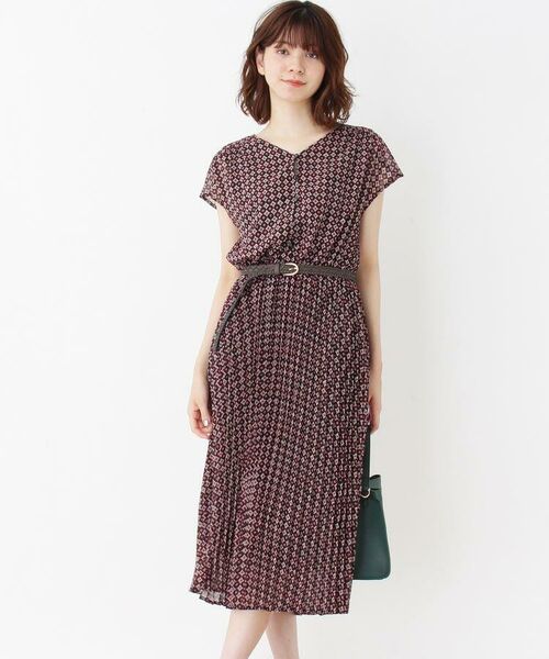 セール プリーツスカート小紋柄ワンピース ミニ丈 ひざ丈ワンピース Grove グローブ ファッション通販 タカシマヤファッションスクエア