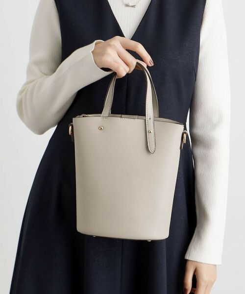 grove/グローブ アシメハンドルバケツ2WAYトート【入卒対応可】 グレー(012) 00 grove/グローブ アシメハンドルバケツ2WAYトート【入卒対応可】 グレー(012) 00