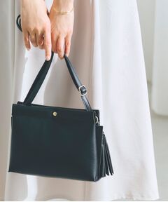 grove / グローブ ショルダーバッグ | 【人間工学・軽量】シンプル3層タッセルショルダー