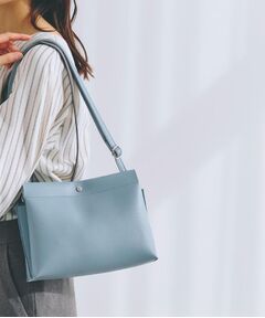 grove / グローブ ショルダーバッグ | 【人間工学・軽量】シンプル3層タッセルショルダー