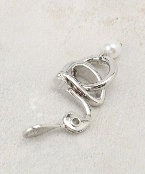 grove / グローブ ピアス・イヤリング | 【痛くなりにくい】エポメタルリングパール調イヤリング | 詳細3