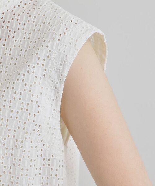 grove / グローブ シャツ・ブラウス | 繊細なレースで魅せるエンブロイダリーレースバンドカラーシャツ | 詳細22