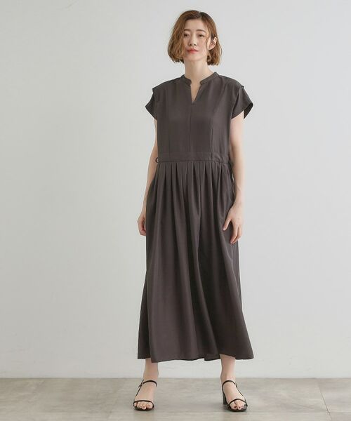 grove / グローブ ロング・マキシ丈ワンピース | 【晴れの日も雨の日も】撥水タックワンピース | 詳細3