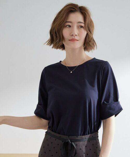 grove / グローブ カットソー | きちんと感と女性らしさ、二の腕カバーが一枚で叶う　袖口パール調ボタンプルオーバー | 詳細13