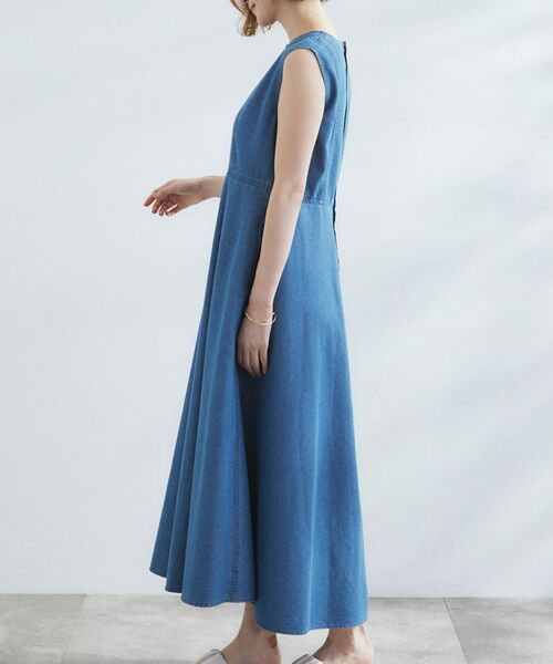 Malle ノースリーブロングワンピース シャンブルドゥージャーム デニム生地 デニムサイドプリーツジャンドレ（マキシ・ロングワンピース