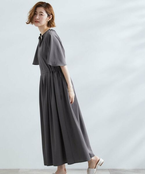 grove / グローブ ロング・マキシ丈ワンピース | 【晴れの日も雨の日も】撥水エアリーフレアスリーブワンピース | 詳細1