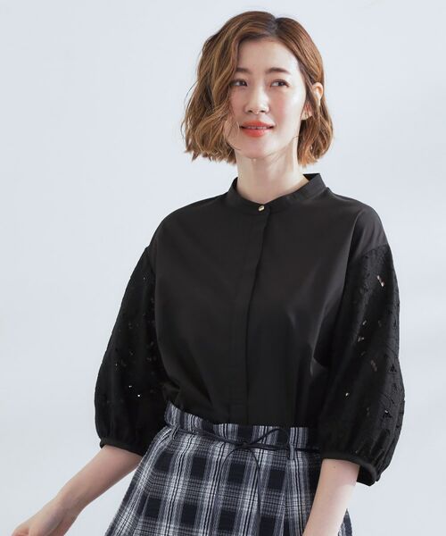 grove / グローブ シャツ・ブラウス | 【サスティナブル原料/二の腕カバー】華やか袖刺繍ブラウス | 詳細5