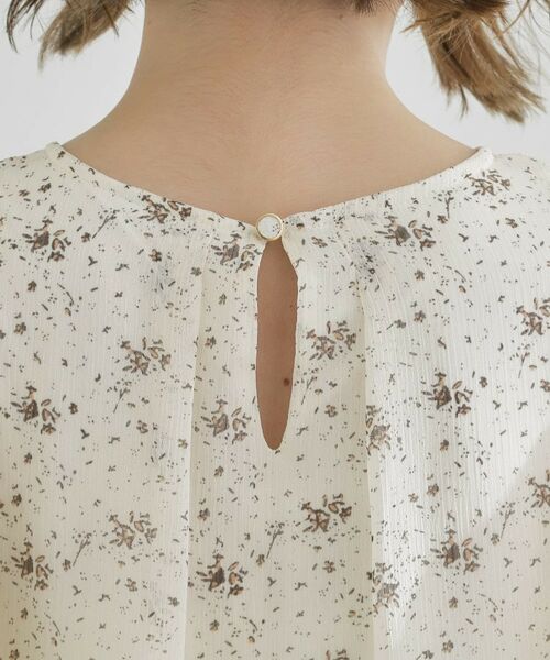 grove / グローブ シャツ・ブラウス | プリーツが彩る 華やか花柄ブラウス | 詳細17