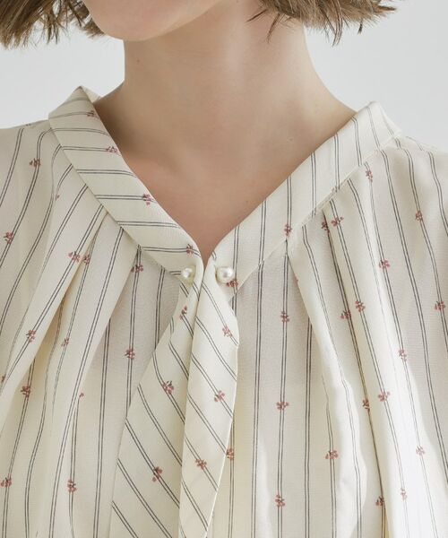 grove / グローブ シャツ・ブラウス | 【お仕事/二の腕カバー】パール調使いが華やか 上品ボウタイブラウス | 詳細20