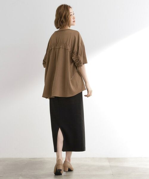 grove / グローブ カットソー | 後ろ姿で魅せる バックドロストシャーリングTシャツ | 詳細11