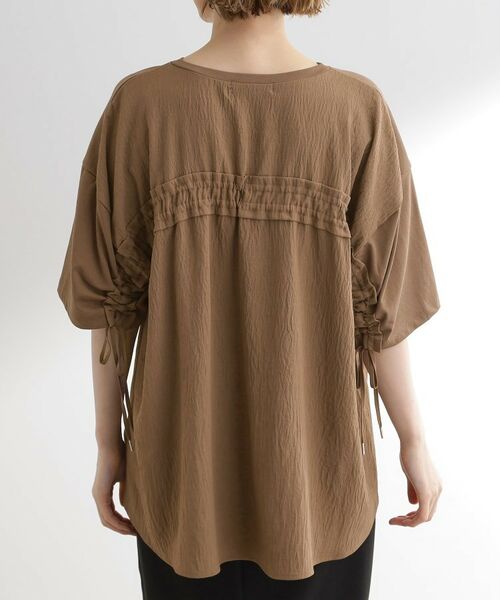 grove / グローブ カットソー | 後ろ姿で魅せる バックドロストシャーリングTシャツ | 詳細15