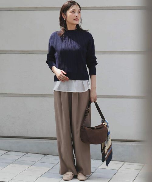 grove / グローブ パンツ | きれい見えとリラックス感を両立。秋の大人カジュアルに効くイージーパンツ | 詳細13