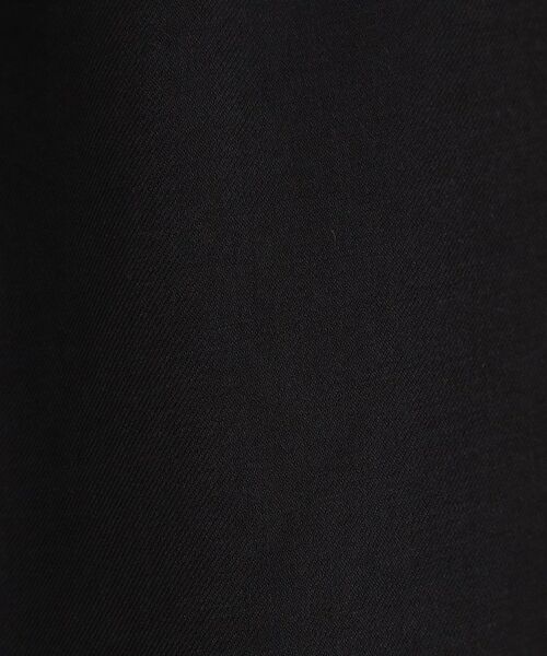 grove / グローブ パンツ | きれい見えとリラックス感を両立。秋の大人カジュアルに効くイージーパンツ | 詳細8