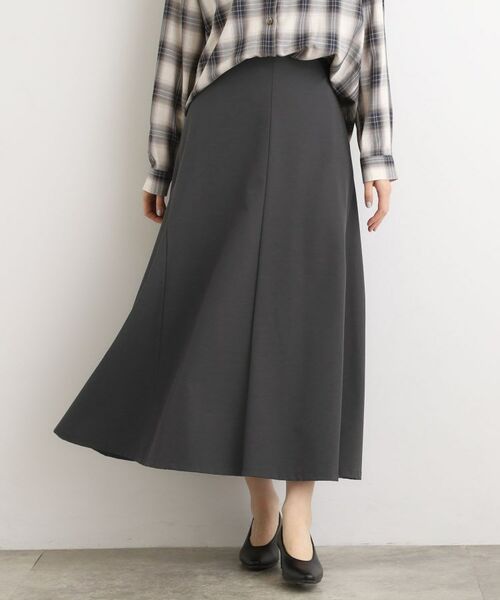 grove / グローブ ロング・マキシ丈スカート | もっちりナイロンストレッチトラペーズスカート | 詳細1