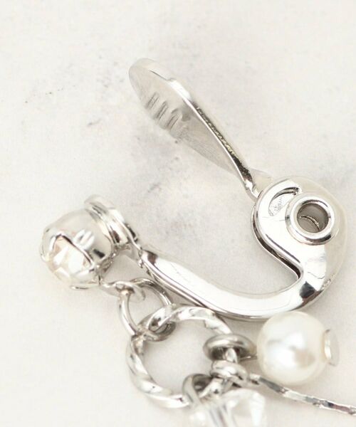 grove / グローブ ピアス・イヤリング | 【痛くなりにくい】パール調ビジューイヤリング | 詳細4