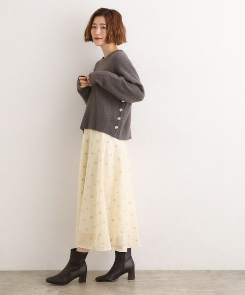 grove / グローブ ロング・マキシ丈スカート | 甘さを抑えて、品よく華やぐ メッシュフロッキードットスカート | 詳細2