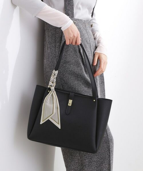 grove / グローブ トートバッグ | 【人間工学】タックベルトヒネリスカーフトート(ブラック(019))