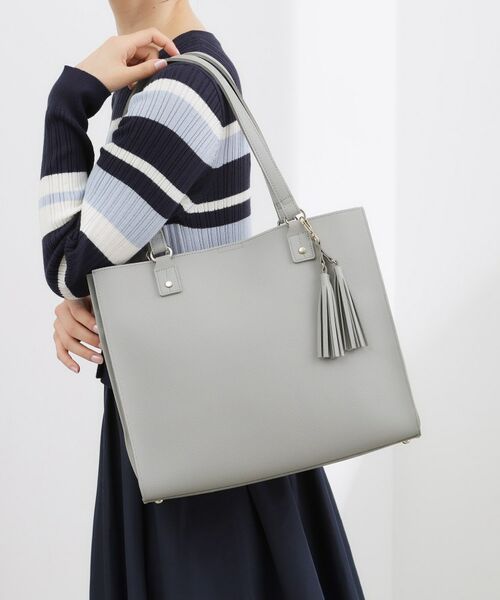 grove / グローブ トートバッグ | 【人間工学】ダブルタッセル中仕切りトート（サックスブルー(090)）