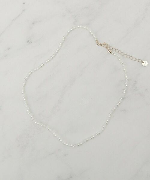 grove / グローブ ネックレス・ペンダント・チョーカー | プチパール調ショートネックレス（ホワイト(001)）