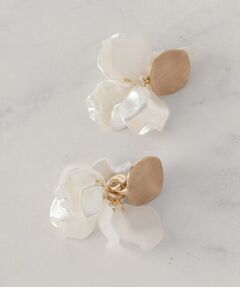 grove / グローブ ピアス・イヤリング | フラワー透かしイヤリング