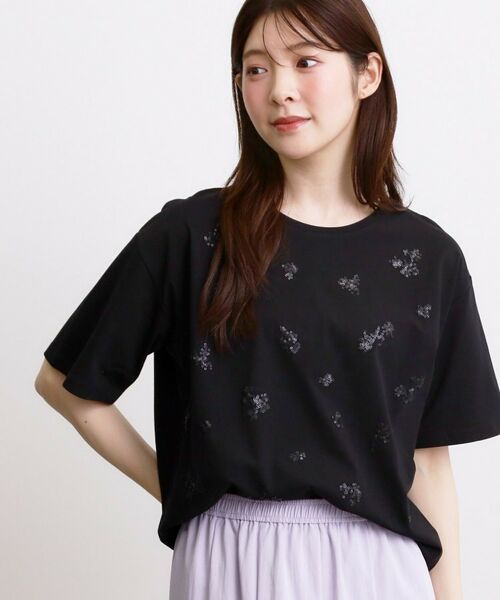 grove / グローブ カットソー | フラワーモチーフスパンコールTシャツ(ブラック(019))