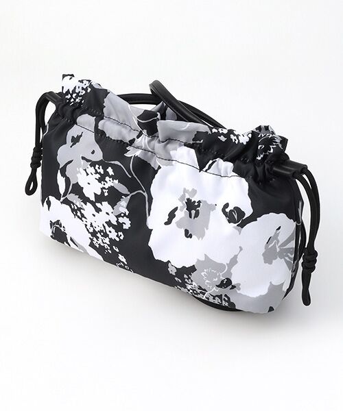 HANAE MORI/ハナエモリ アクアフラワー ポシェット ブラック フリー HANAE MORI/ハナエモリ アクアフラワー ポシェット ブラック フリー