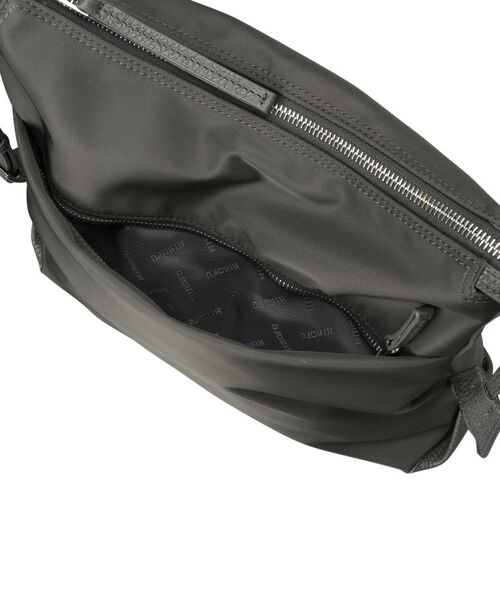 HIROFU / ヒロフ ショルダーバッグ | 【リベロ】ナイロン ショルダーバッグ M（商品番号：P25-39508） | 詳細12