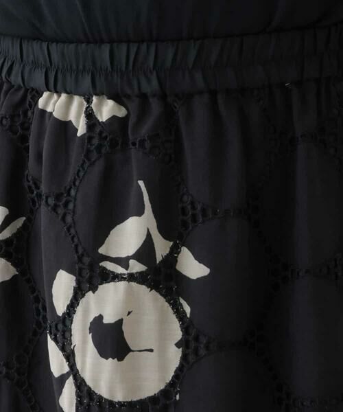 HIROKO BIS / ヒロコビス ロング・マキシ丈スカート | 【洗える】サークル刺繍フラワープリントスカート | 詳細17