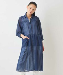 シアー感のあるシフォン素材にデニムプリントを施した清涼感溢れるシャツワンピース。 <br><br>◆ デザイン･おすすめポイント ◆<br>ゆる落ち感のあるオーバーシルエットにドレープが入った大きめポケットが目を惹くビスらしいデザイ ンです。夏にさらっと着れる一枚着としてはもちろん、フロントを開けてライトアウターとしても活躍してくれるおすすめのアイテムです。<br>model:H169 B73 W53 H80 着用サイズ:M<br><br>◆ 素材 ◆<br>シアー感のあるツルっとしたシフォン生地はポリエステル素材でイージーケアなのもうれしいポイン トです。<br> <br>-----------------------------------<br>透け感 : あり<br>伸縮性 : なし<br>光沢感 : なし<br>生地の厚さ : 薄手<br>-----------------------------------