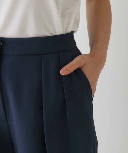 HIROKO BIS / ヒロコビス その他パンツ | ストレッチセンタープレスパンツ | 詳細4