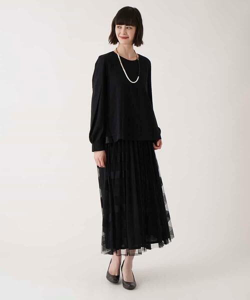 ヒロコビス　新品黒にベージュの花柄スカート ABITOKYO（アビトーキョー）の「ワッシャーフラワー花柄