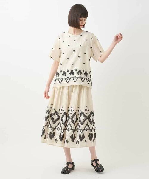 HIROKO BIS / ヒロコビス シャツ・ブラウス | エスニックモチーフコンパクトブラウス /洗える | 詳細12