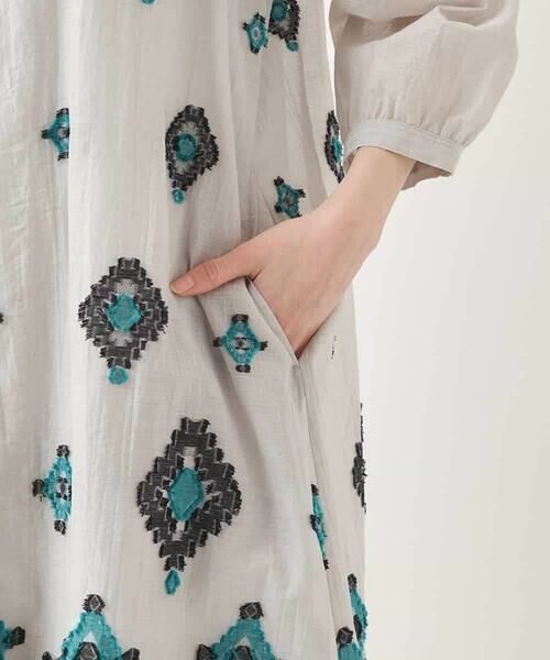 HIROKO BIS / ヒロコビス ロング・マキシ丈ワンピース | エスニックモチーフドレス /洗える | 詳細23