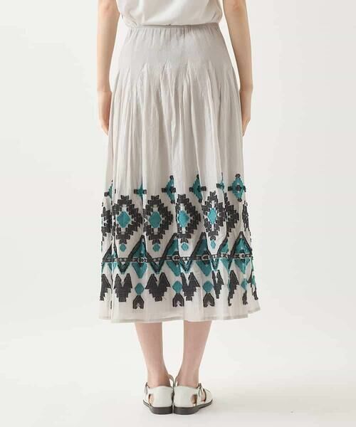 HIROKO BIS / ヒロコビス ロング・マキシ丈スカート | エスニックモチーフシャーリングスカート /洗える | 詳細2