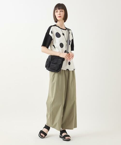 HIROKO BIS / ヒロコビス その他パンツ | 【撥水】ストレッチタフタデザインワイドパンツ /洗濯機で洗える | 詳細10