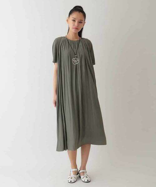 HIROKO BIS / ヒロコビス ロング・マキシ丈ワンピース | タックデザインワンピース /洗濯機で洗える | 詳細14