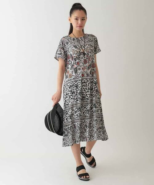 HIROKO BIS / ヒロコビス ロング・マキシ丈ワンピース | フラワープリントAラインワンピース /洗濯機で洗える | 詳細10