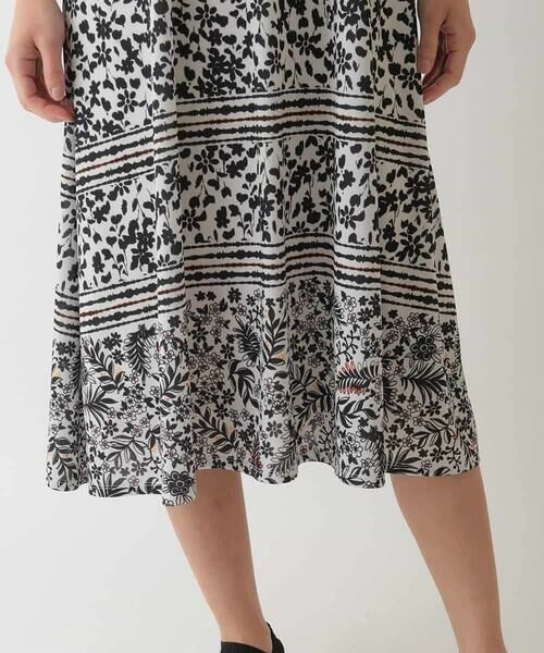 HIROKO BIS / ヒロコビス ロング・マキシ丈ワンピース | フラワープリントAラインワンピース /洗濯機で洗える | 詳細6