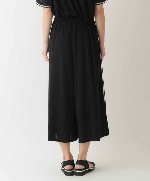 HIROKO BIS / ヒロコビス その他パンツ | 【接触冷感】ラインアクセントジャージーフレアパンツ /洗える | 詳細2