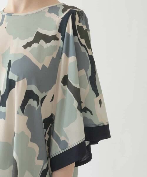 HIROKO BIS / ヒロコビス カットソー | 迷彩フラワーフレアスリーブカットソー /洗濯機で洗える | 詳細5