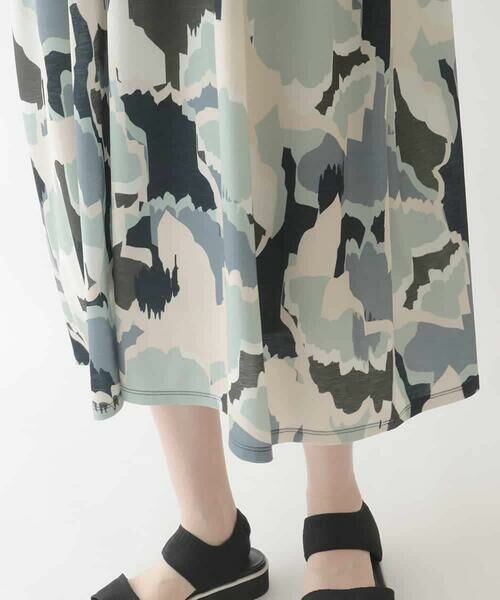 HIROKO BIS / ヒロコビス ロング・マキシ丈ワンピース | 迷彩フラワーコクーンデザインワンピース /洗濯機で洗える | 詳細6