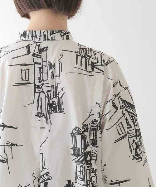 HIROKO BIS / ヒロコビス シャツ・ブラウス | アートプリントタックデザインブラウス /洗える | 詳細4